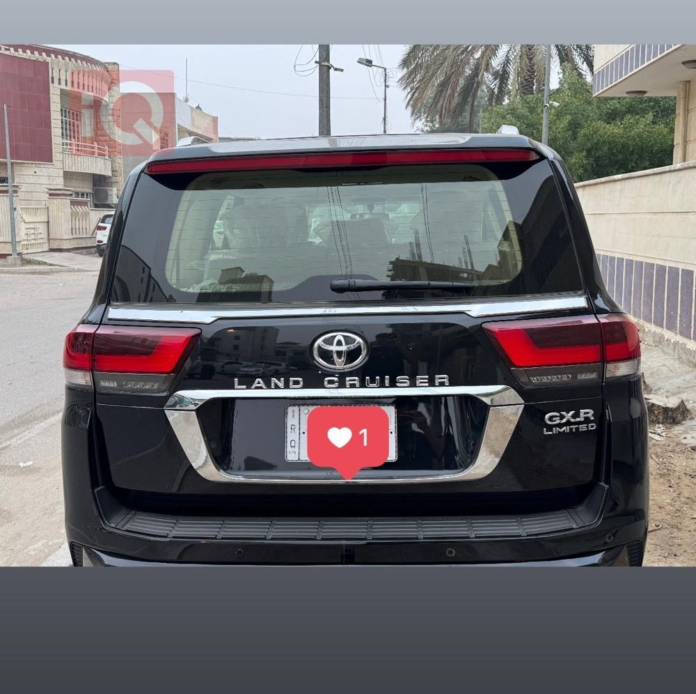 تويوتا لاندكروزر